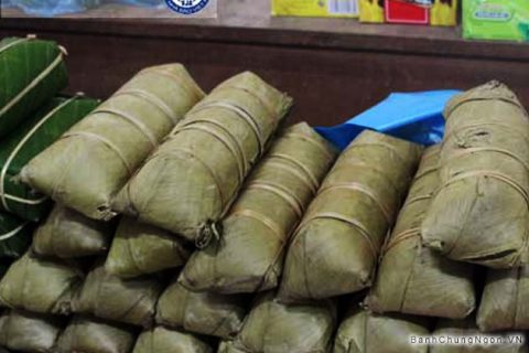 Bánh chưng cẩm - Lá cẩm ở Lạng Sơn